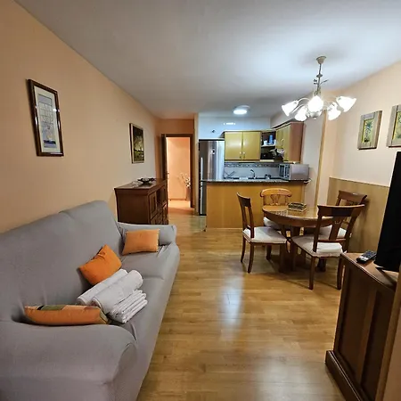 Apartment Grau If